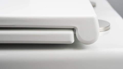 Miska WC z deską bezkołnierzowa Miska WC z deską bezkołnierzowa