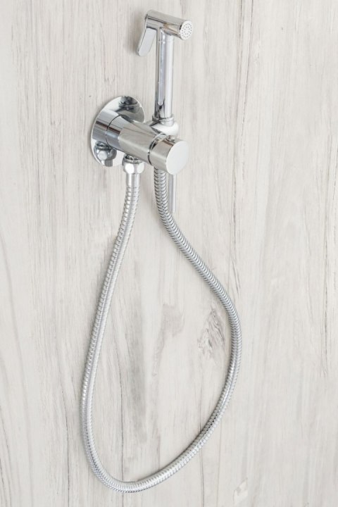 BATERIA BIDETOWA LOOP LUNGO CHROM BATERIA BIDETOWA LOOP LUNGO CHROM