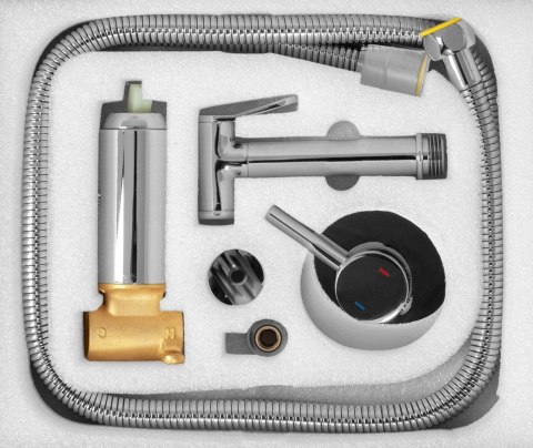 BATERIA BIDETOWA LOOP LUNGO CHROM BATERIA BIDETOWA LOOP LUNGO CHROM