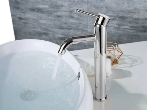 BATERIA UMYWALKOWA LUNGO CHROM WYSOKA BATERIA UMYWALKOWA LUNGO CHROM WYSOKA
