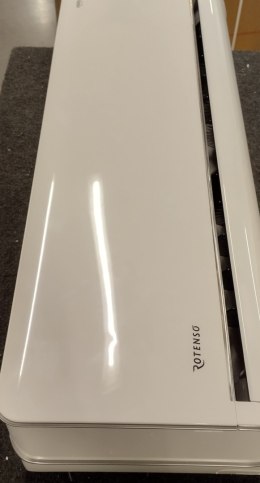 Wyprzedaż (WB169) Klimatyzator ROTENSO VERSU VP26Xi R15 j.wew.