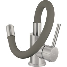 Bateria kuchenna z giętą wylewką