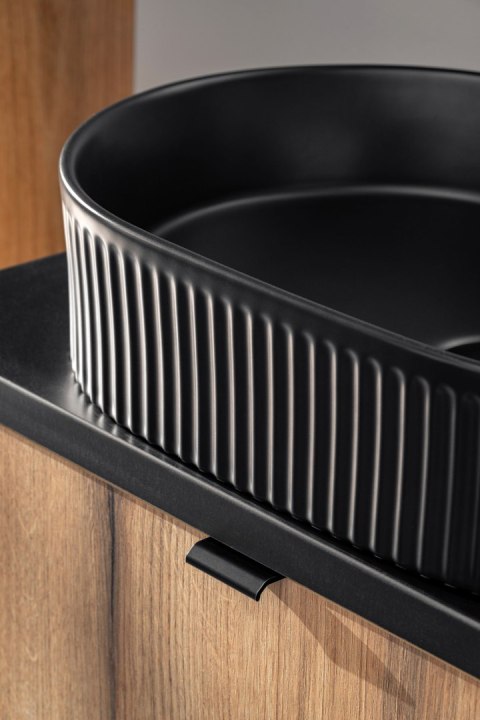 Zestaw meblowy 60cm z blatem i umywalką nablatową Beyond